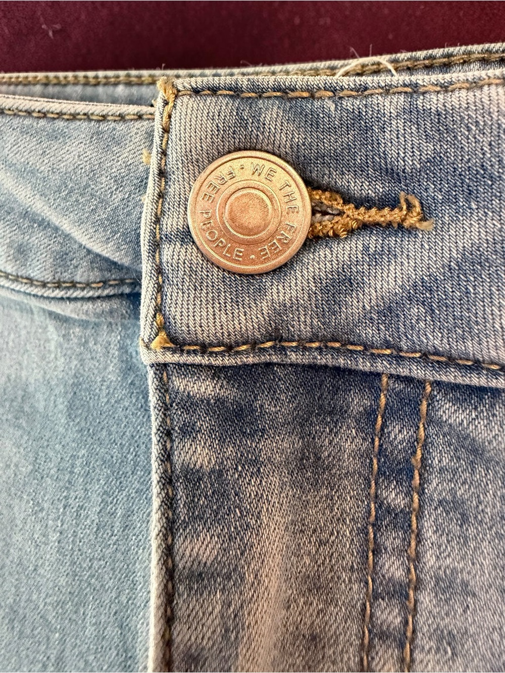 Free People We The Free Flare Jeans Sz 30 Light Wash Raw Hem Boho 70s Bottoms - Picture 7 of 9